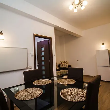 Apartment Aliss Victoria Apartament