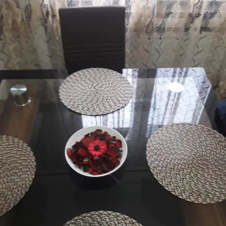 Apartment Aliss Victoria Apartament Bucharest